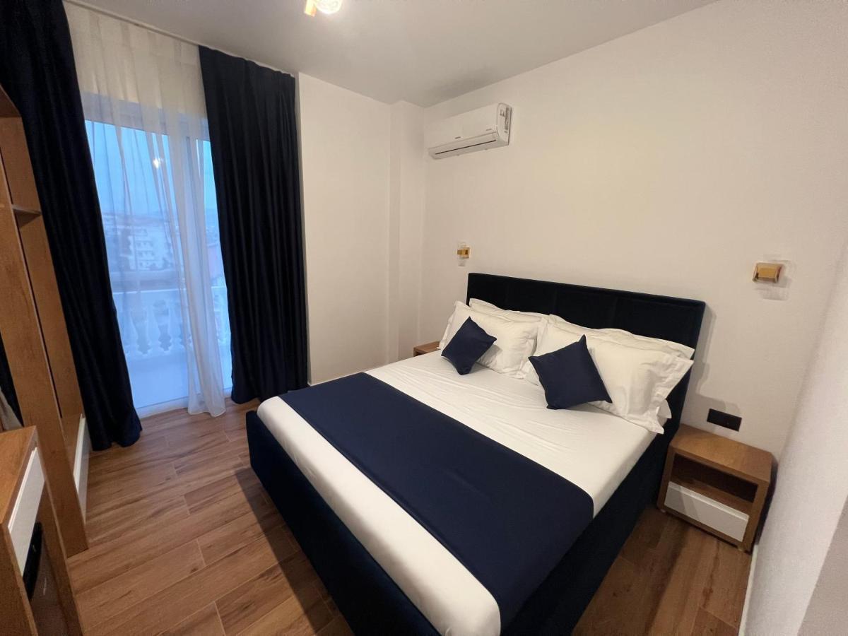 Illyrian Hotel Εξαμίλιο Εξωτερικό φωτογραφία