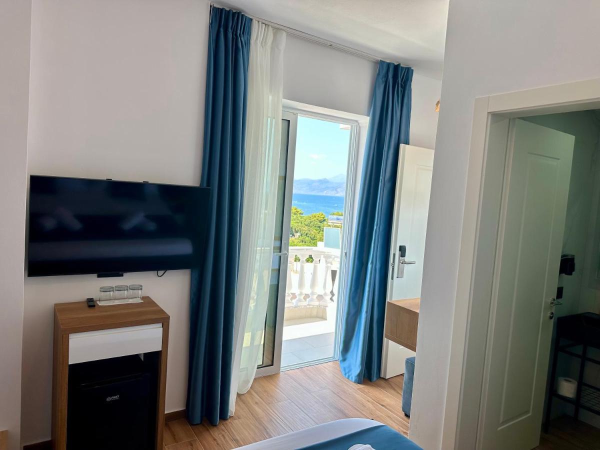 Illyrian Hotel Εξαμίλιο Εξωτερικό φωτογραφία