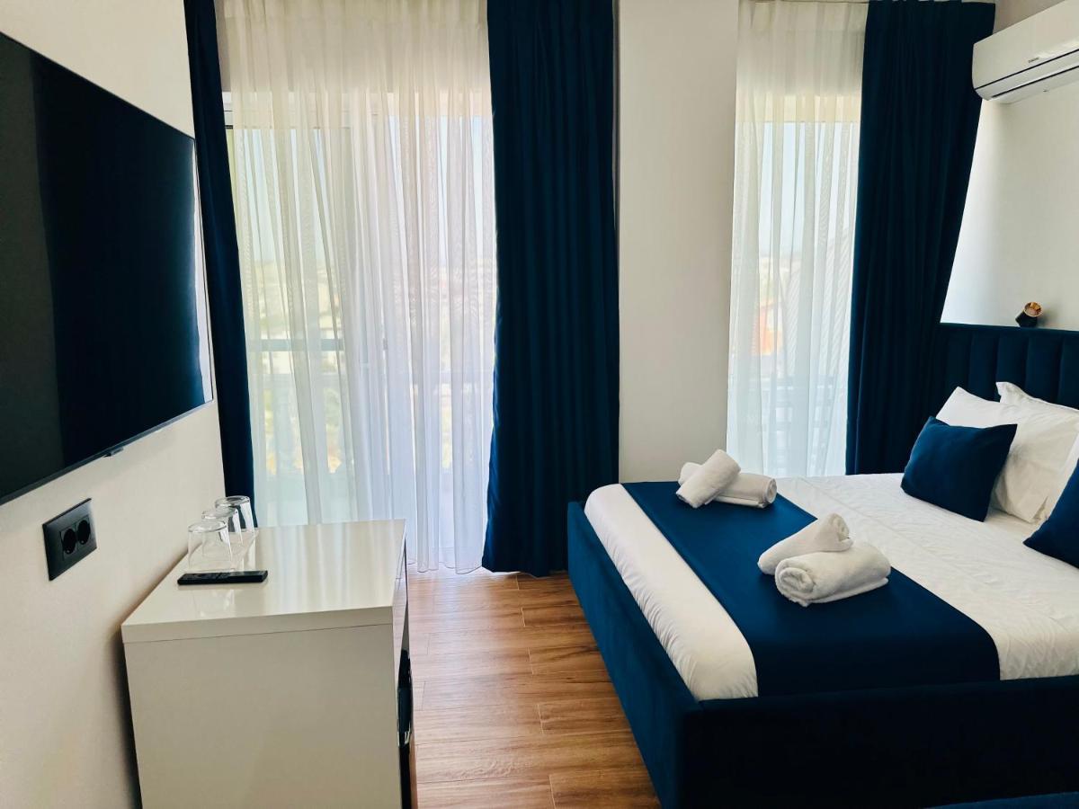 Illyrian Hotel Εξαμίλιο Εξωτερικό φωτογραφία